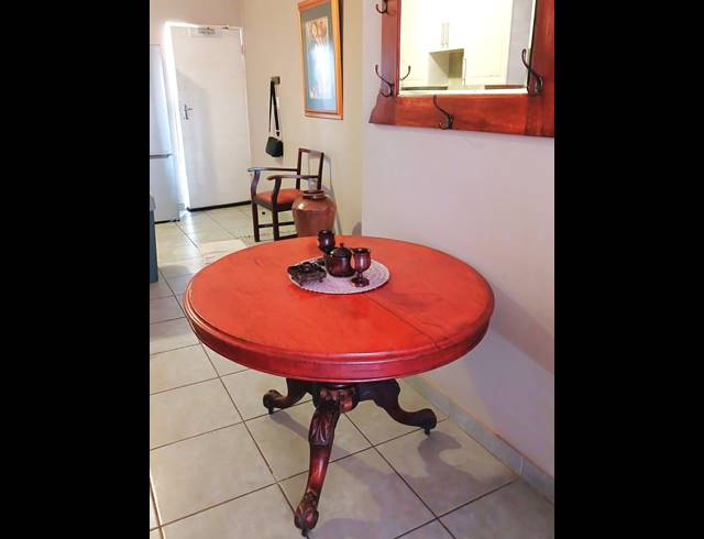 1 BEDROOM APARTMENT FOR SALE IN DORINGKLOOF